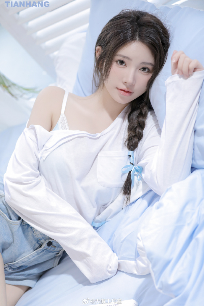少年派的奇幻漂流 封面